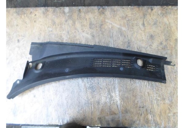 Пластик під лобове скло (лівий, правий) Peugeot Partner, Citroen Berlingo, 9642405777, 9642405787, 02-08.